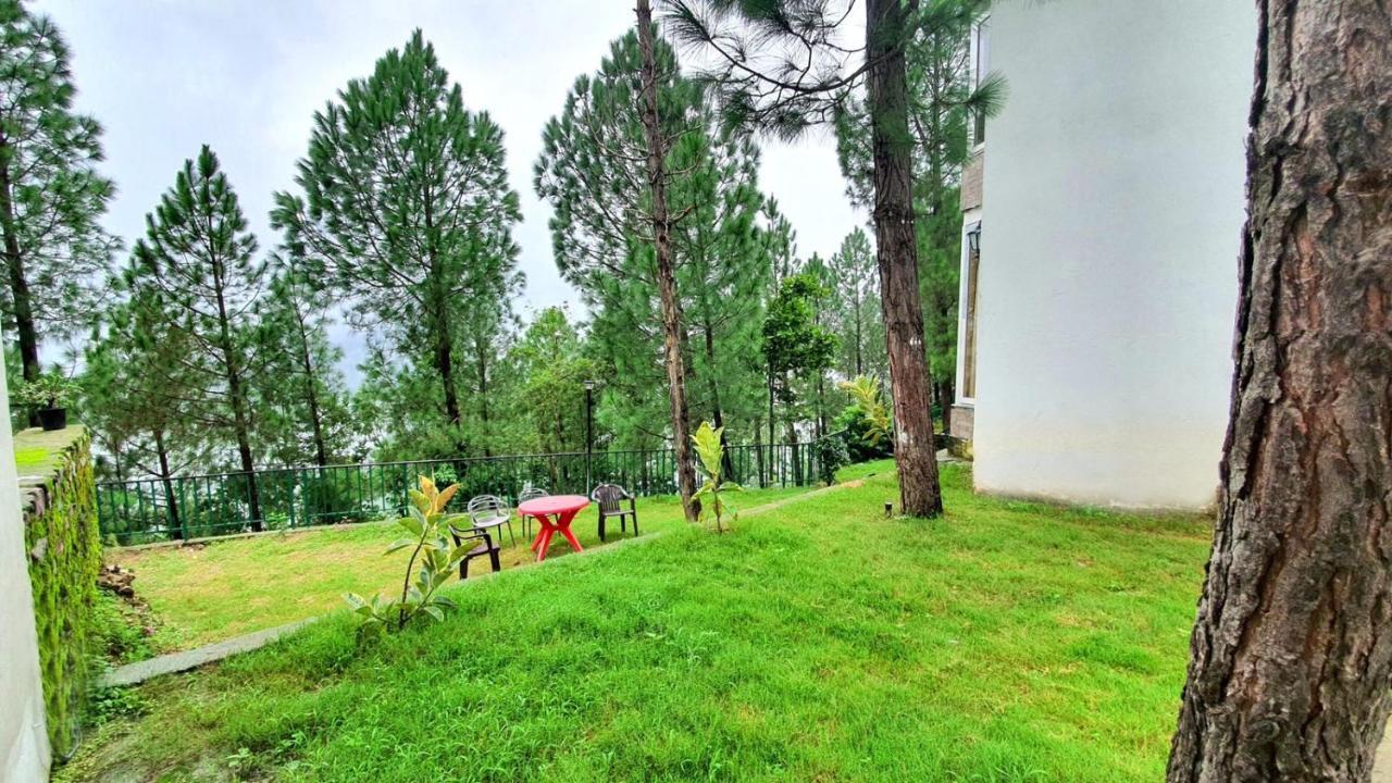 Blue Pine Orchards - Villas Лансдаун Екстериор снимка