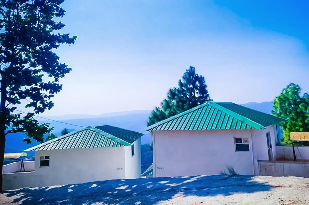 Blue Pine Orchards - Villas Лансдаун Екстериор снимка